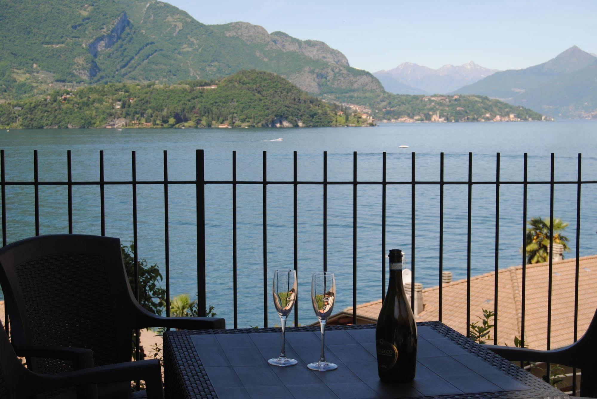 B&B Sosta Sul Lago Lezzeno Exterior foto